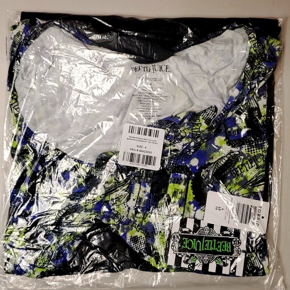 ❤️NWT VINTAGE TORRID TOP - BEETLEJUICE MANSION SUPER SOFT SHIRT TEE HALLOWEEN - Picture 7 of 11